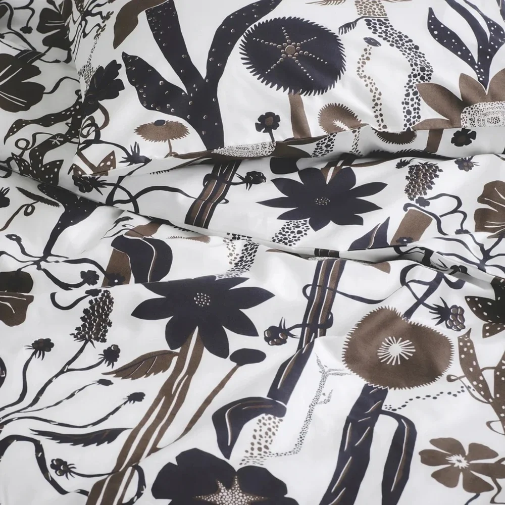 Floral Black and Brown Duvet King Set
